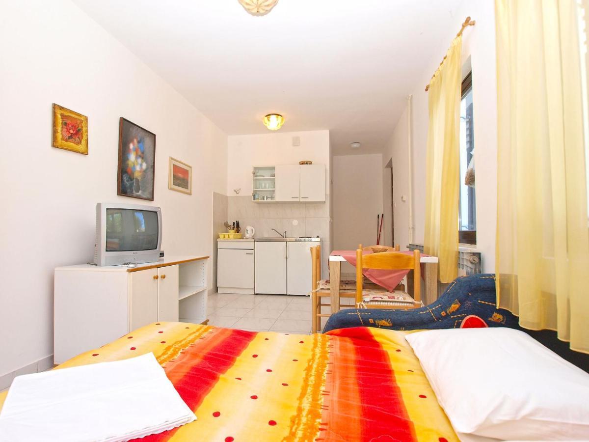 Puntizela 727 Apartmán
