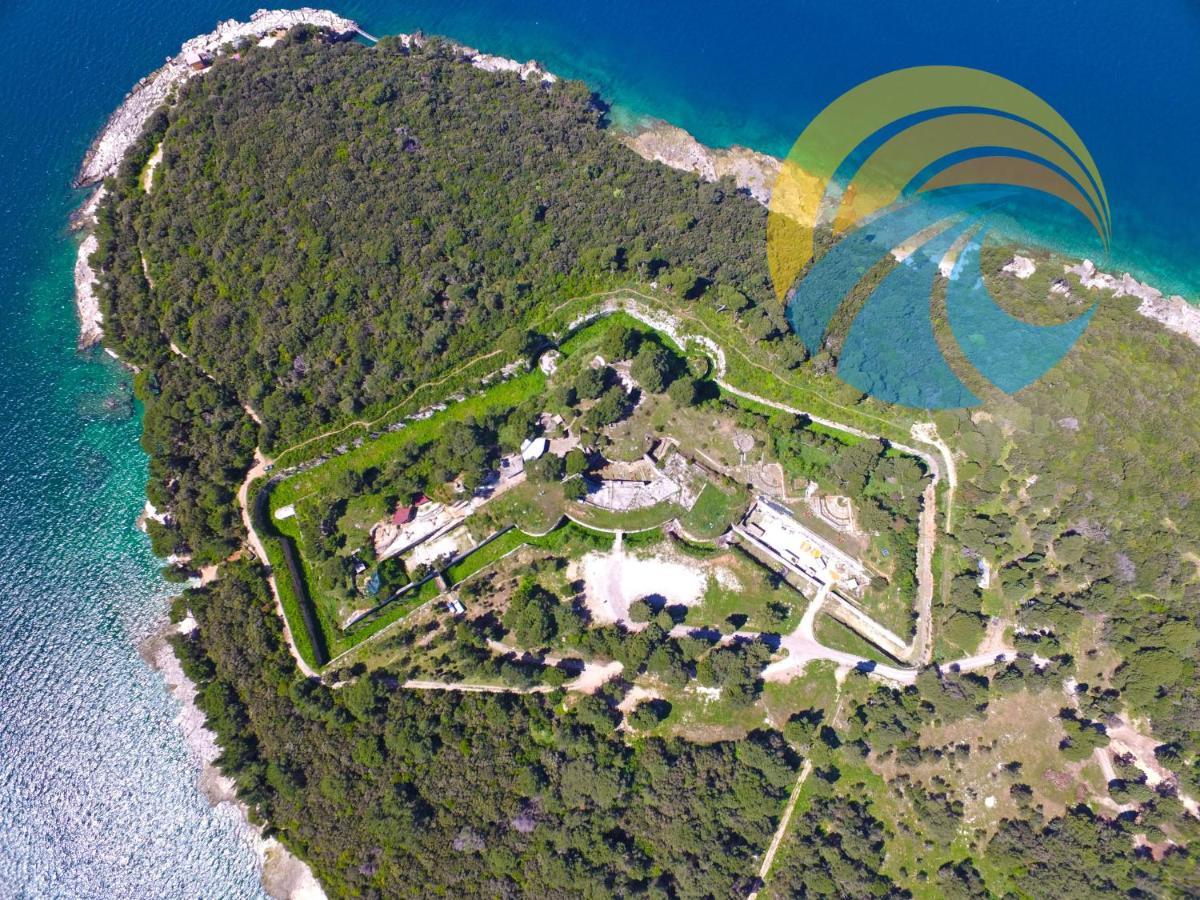 Puntizela 727 Pula